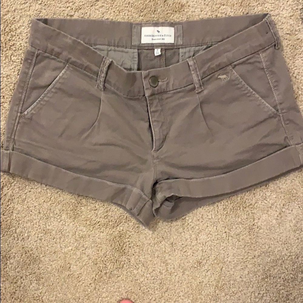 3 for $10🎁 Abercrombie and fitch women’s shorts